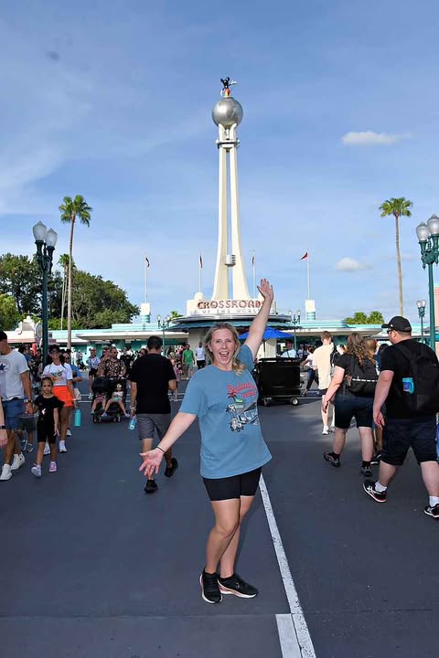 Luigi’s Pit Stop – Radiator Springs Tee
